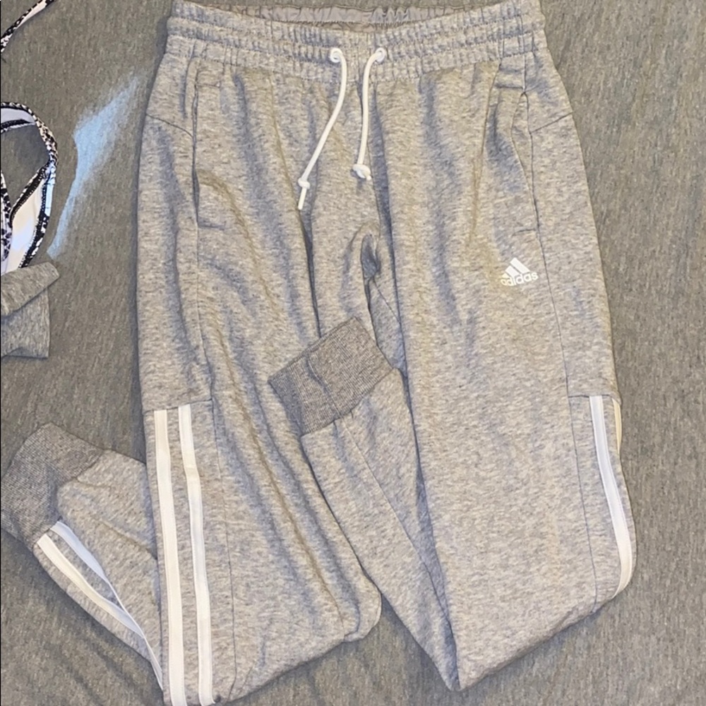 ADIDAS SWEATPANTS